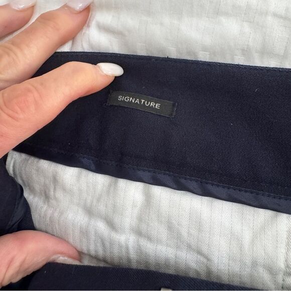 Talbots Petites Signature straight leg Women's Navy chinos with pockets- EUC- 4P - Picture 7 of 15
